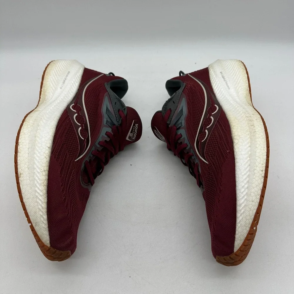 Saucony triumph 21